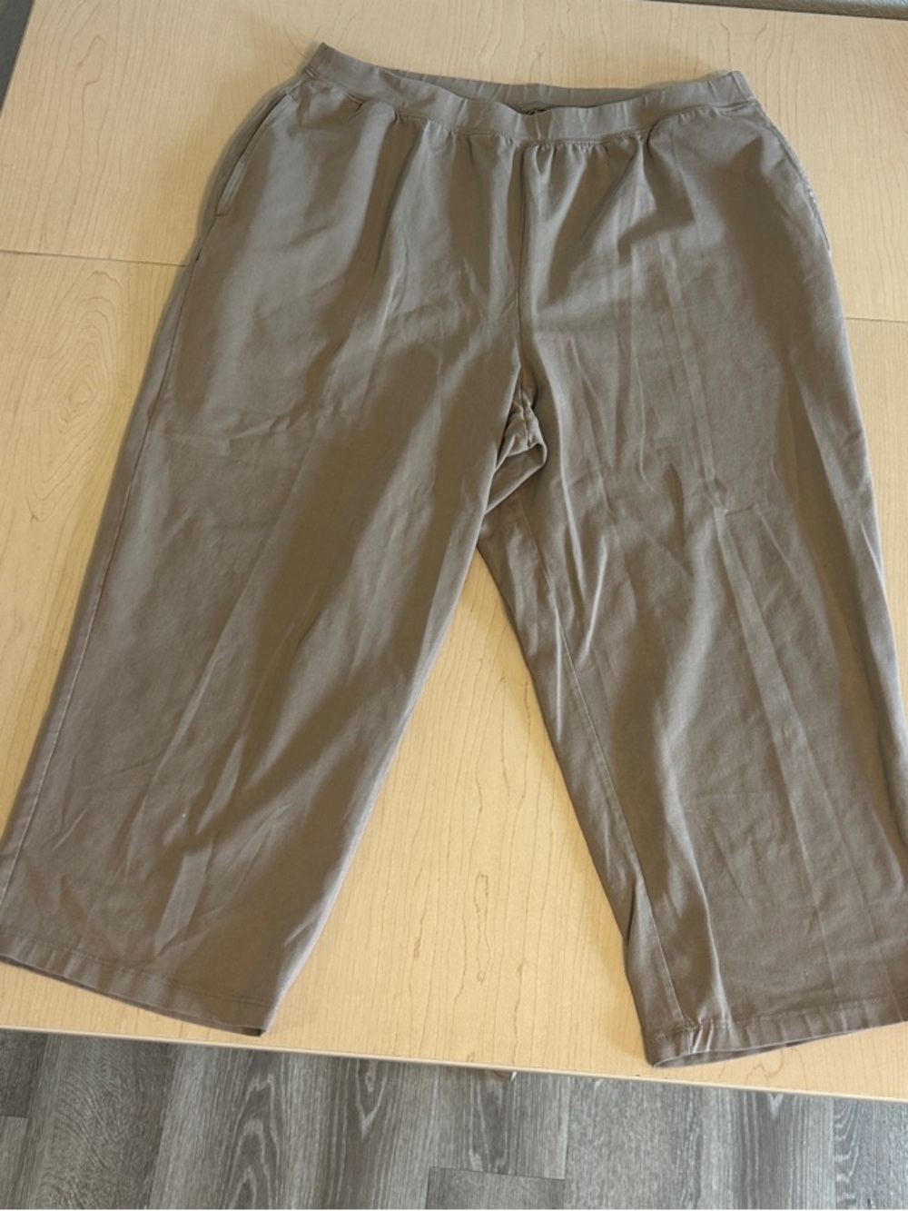 Catherines Taupe Elastic-Waist Capris